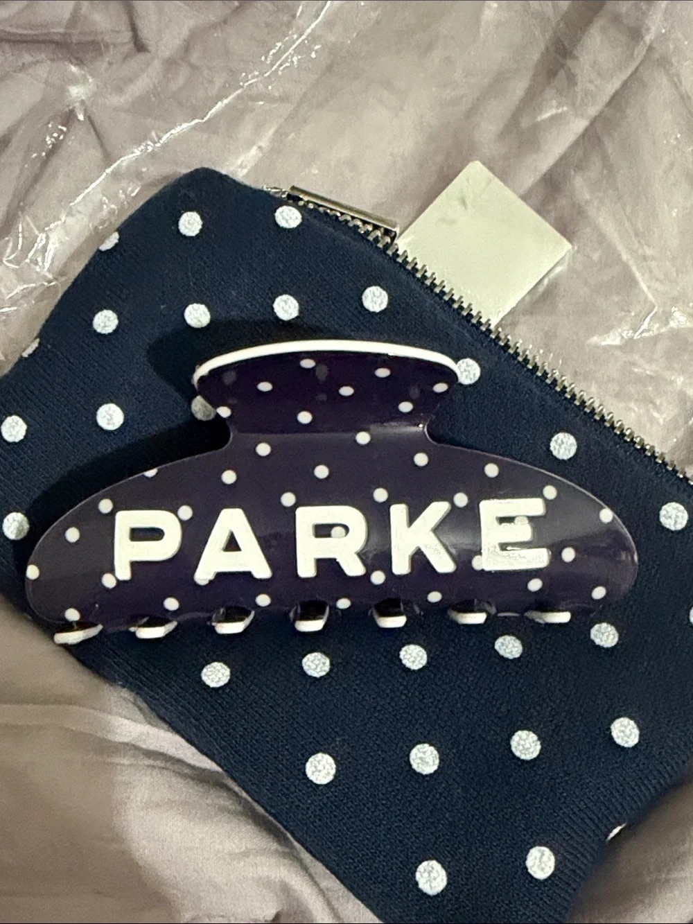 Parke Claw Clip Denim & white dot limited edition